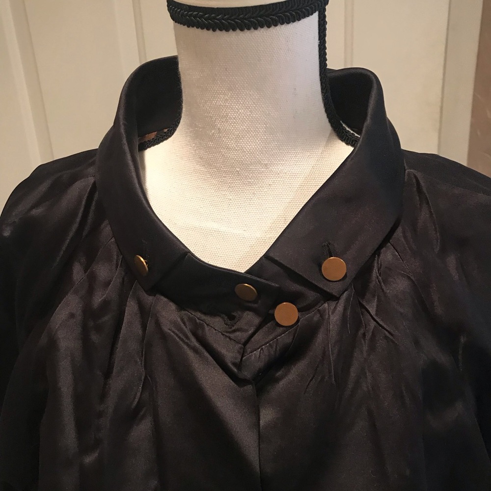 Dolce & Gabbana black silk opera coat - Picture 3 of 4